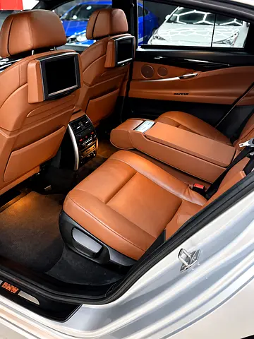 2011 BMW 5-SERIES 缩略图 14