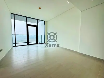 Classy 1 BR | High Floor | Great Amenities