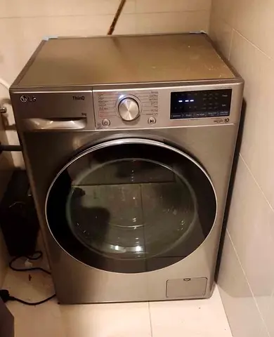 LG ThinQ New model 9kg Washing Machine Flawless Condition