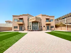 Luxury 6 Bedroom| Premium Location | Book now