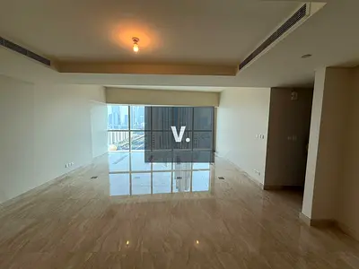 Close to Metro | Popular Layout and Amazing View