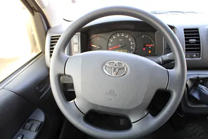 2025 Toyota HIACE 照片 11