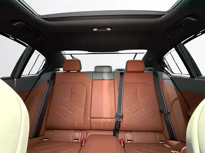 2024 BMW I5 缩略图 20