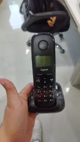 Gigaset cordless landline phone with base - working condition
