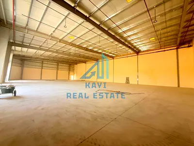 Brand new warehouse and good location