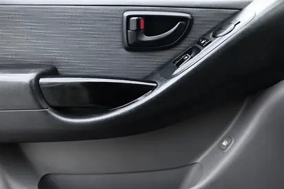 صورة 6 لـ 2017 Hyundai H1