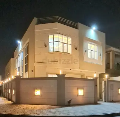Corner Standalone new Villa +FEWA connected +AC +near mosque +huge kitchen +Yasmeen +ready to move