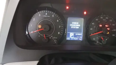 صورة 4 لـ 2015 Toyota SIENNA