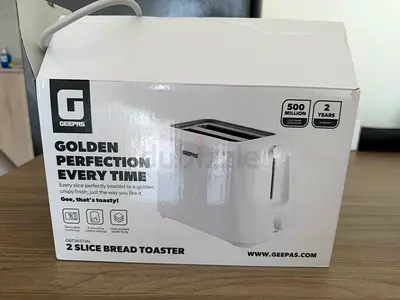 Geepas 2-Slice Toaster – Excellent Condition, With Box