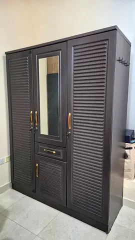 3-Door Wardrobe with Mirror, Drawer & Locks - 150x200x56cm, Dark Espresso, Good Condition