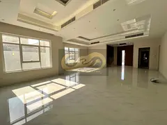 3 BEDROOMS I 2 KITCHENS I PRIVATE GARDEN I MAIDS ROOM I PRIVATE PARKING I PRIVATE ENTRANCE @190K