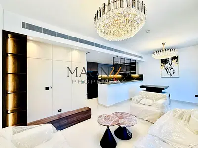 HIGH-END FURNISHINGS | SINGLE ROW | 3BR + MAID