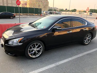 2010 Nissan MAXIMA — фото 12
