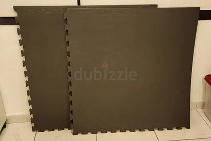 Interlocking Foam Floor Mats (2 large tiles) - 100 x 100 cm, dark grey