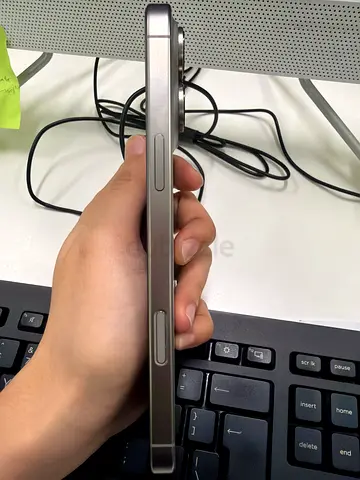 SMOOTH | NO SCRATCHES | 91% BATT HEALTH | SIM LOCKED BUT I ALREADY CONTACTED THE CARRIER TO OPEN