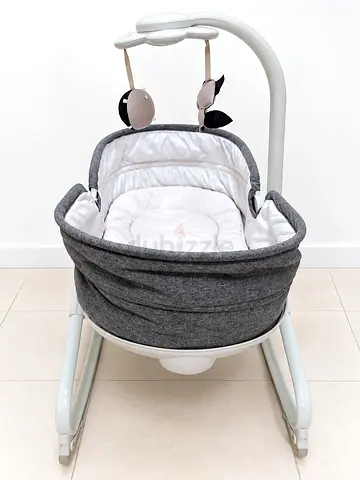 Tiny Love 3-in-1 Rocker Napper / Cozy Rocker Napper in Grey