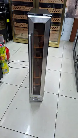 7 bottle dual zone wine fridge