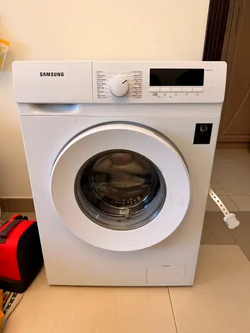 Samsung 8.5kg Front Load Washing Machine – Digital Inverter – AED 550