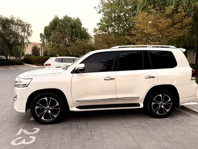 2011 Toyota LAND CRUISER 照片 6