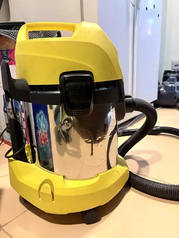 Vacuum Cleaner- Karcher