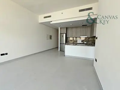 PREMIUM AMENITIES | SPACIOUS LAYOUT | UNFURNISHED