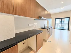 MODERN STUDIO | BRAND NEW | SPACIOUS