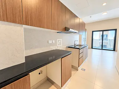 MODERN STUDIO | BRAND NEW | SPACIOUS