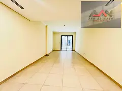 Spacious 2bhk for rent with Balcony | Maid room
