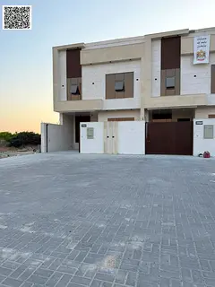 A prime opportunity to buy on the main street with a 25-meter setback. The price includes registrati