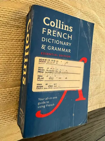 Collin’s French dictionary - used but in great condition