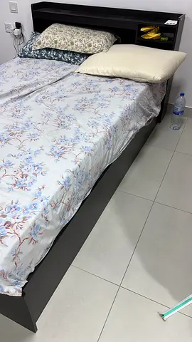 Single 190x200 wooden bed frame with headboard - dark brown with mattress for sale in liwan2