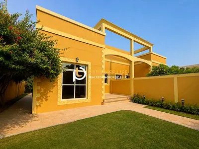 Single story 3 Bedroom villa available for Rent Mirdif