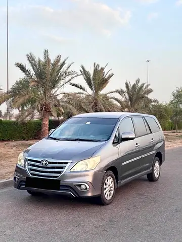Toyota Innova 2015 SE | GCC Specs | Well Maintained