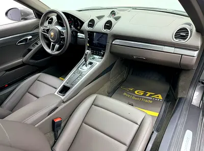2025 Porsche 718 缩略图 11