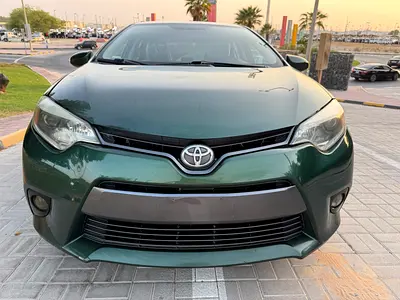 Well Maintained Toyota Corolla LE 2016 - Canadian Specs