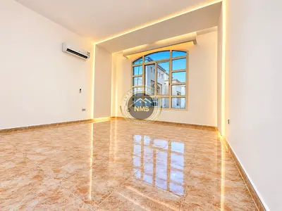 Amazing Studios Prime Location Including Bills
