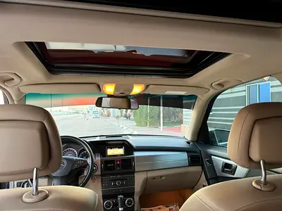 Mercedes-Benz GLK 350 4MATIC 2011 | GCC Specs | Well Maintained