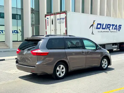 صورة 5 لـ 2016 Toyota SIENNA