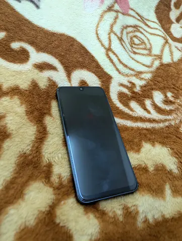 Used Samsung Galaxy a 16 smartphone - good condition