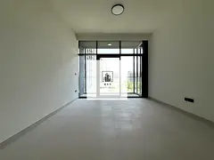 Specious luxury apartment for rent