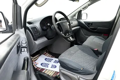 صورة 8 لـ 2017 Hyundai H1