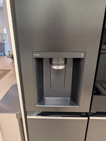 LG French Door Refrigerator Instaview with Water & Ice Dispenser - Excellent Condition