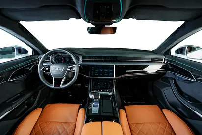 2025 AUDI S8 photo 10