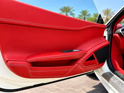 صورة 15 لـ 2014 Ferrari 458 ITALIA