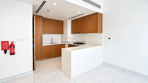 Spacious 2BR | Laundry | Near Metro