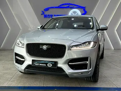 2019 - Jaguar F - Pace V4 for 88,000.00 AED