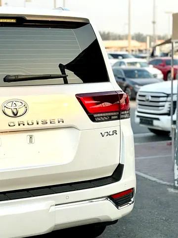 صورة 13 لـ 2023 Toyota LAND CRUISER