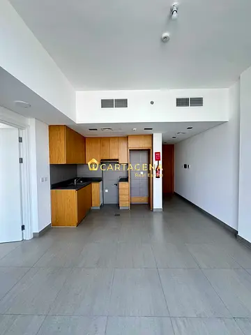 Modern 1-Bed in Al Mamsha | Direct E311 Access & Covered Parking