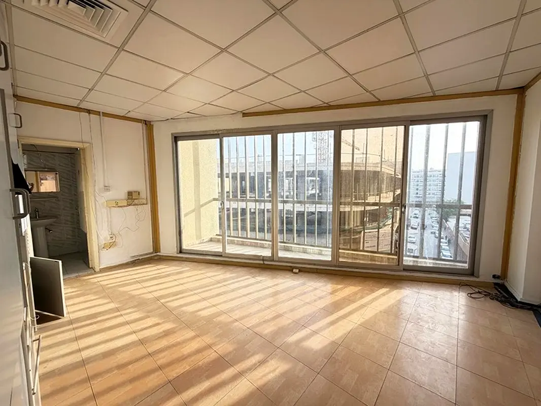 gallery-image