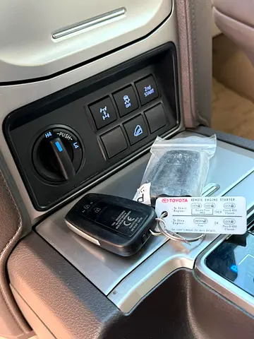 2022 Toyota PRADO 照片 10